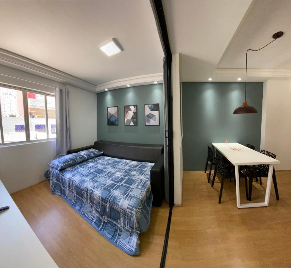 101- Lindo Apartamento Amplo E Decorado, 2 Quartos, Sala, Cozinha Completa, Mobiliario Moderno, Lavanderia , Excelente Localizacao No Bairro Bigorrilho Curitiba Exterior foto