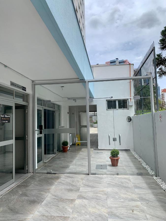 101- Lindo Apartamento Amplo E Decorado, 2 Quartos, Sala, Cozinha Completa, Mobiliario Moderno, Lavanderia , Excelente Localizacao No Bairro Bigorrilho Curitiba Exterior foto